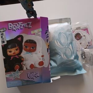 Sasha Bratziez Bratz Keychain Plush W Box + Accessories